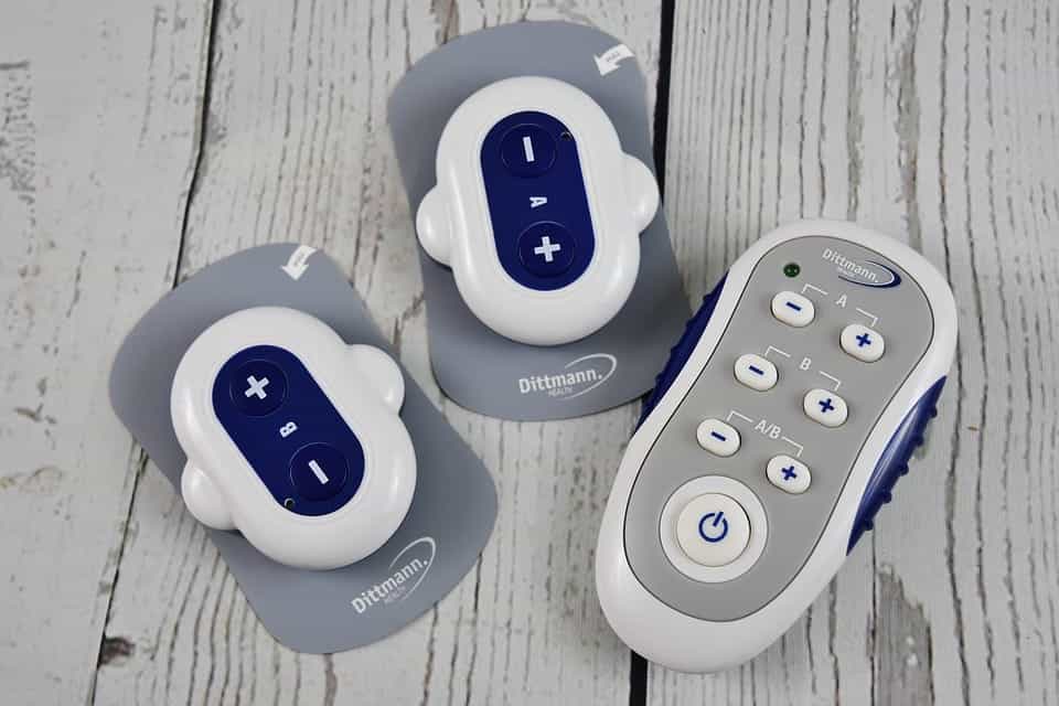 XY-K-SISS-A Physiotherapy And Rehabilitation Equipment Three Channel  Neuromuscular Electrical Stimulation Device Muscle Stimulator